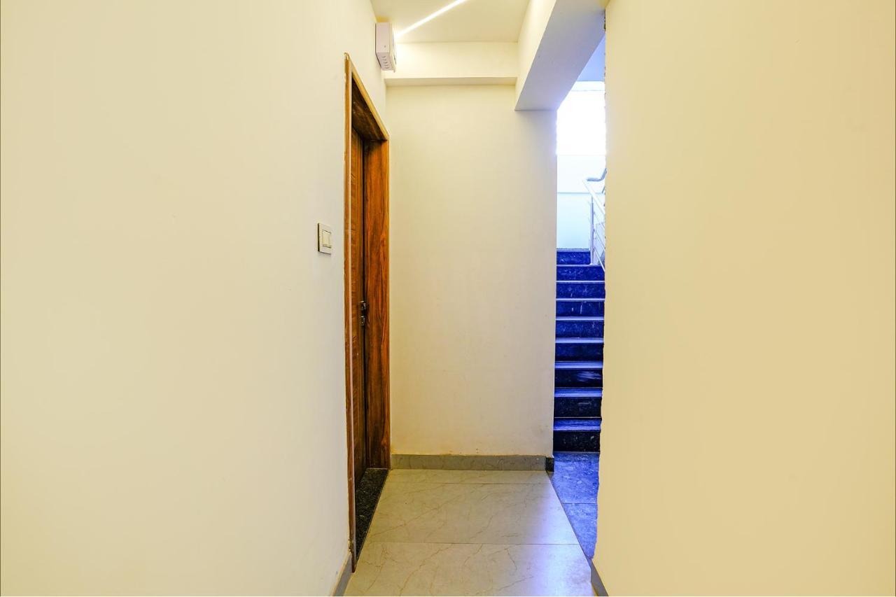 Fabhotel Crystal Inn - Nr Suvarndeep Chowk Pimpri-Chinchwad Buitenkant foto