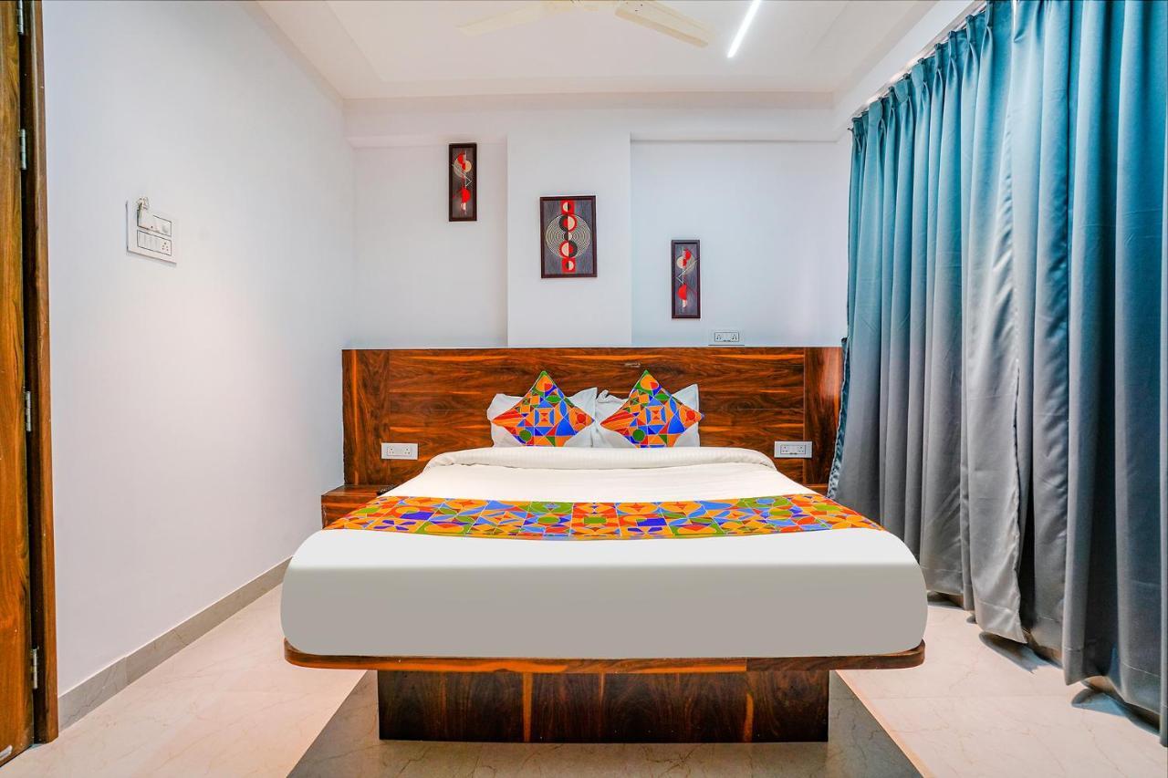 Fabhotel Crystal Inn - Nr Suvarndeep Chowk Pimpri-Chinchwad Buitenkant foto