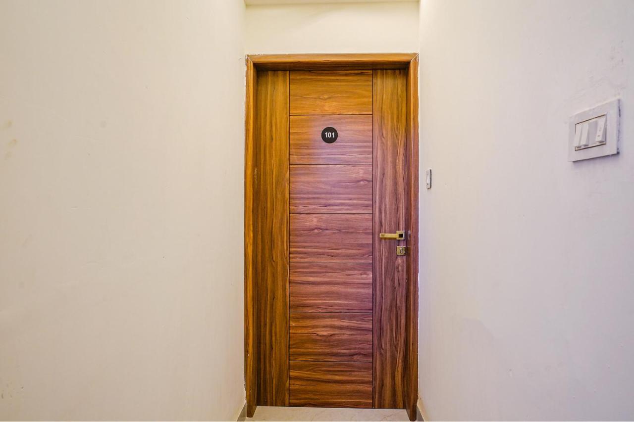 Fabhotel Crystal Inn - Nr Suvarndeep Chowk Pimpri-Chinchwad Buitenkant foto