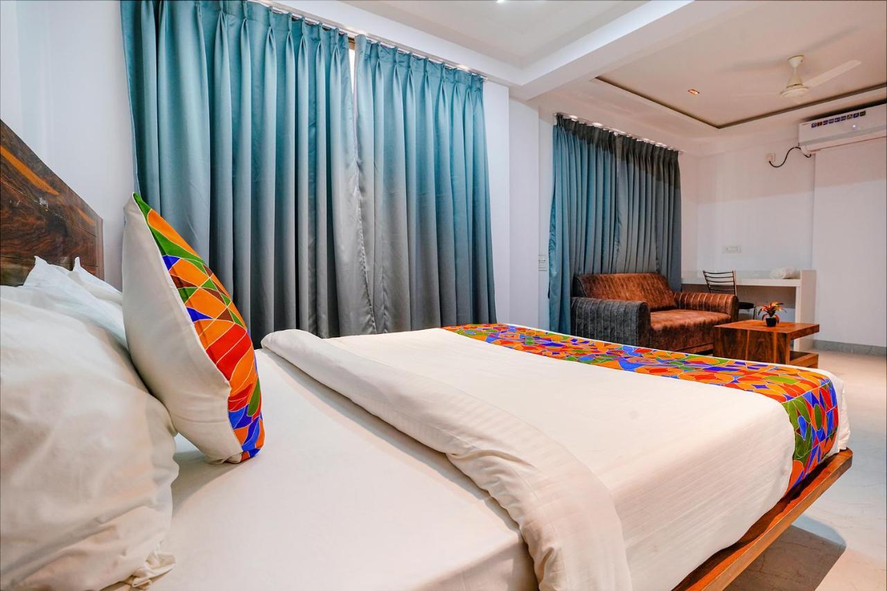 Fabhotel Crystal Inn - Nr Suvarndeep Chowk Pimpri-Chinchwad Buitenkant foto